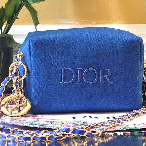 Dior - Picture 2 of 10